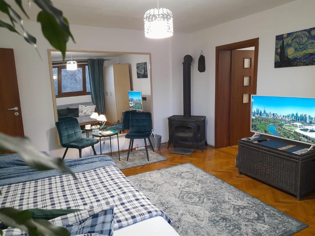 La Rossa Appartement Braşov Buitenkant foto